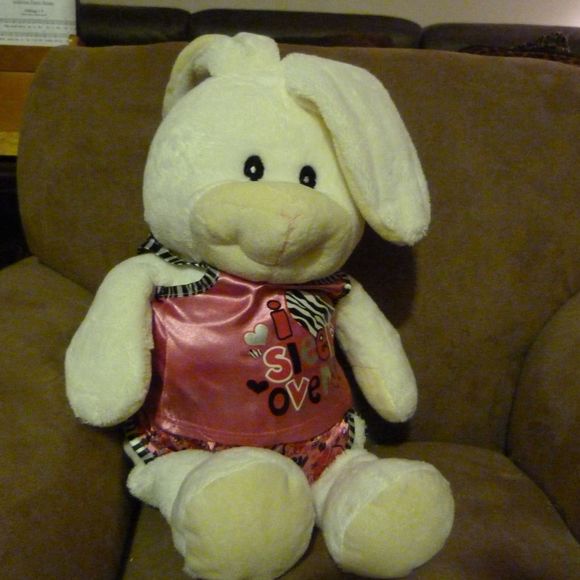 Meet your Posher, Sharon - Picture 1 of 1